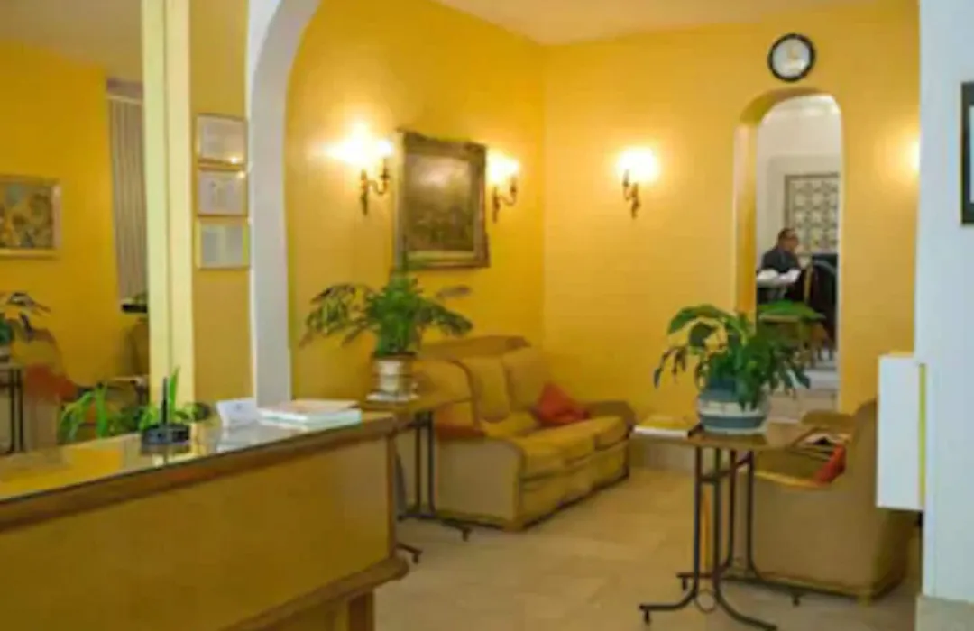 Hotel Cluny Sorbonne-1